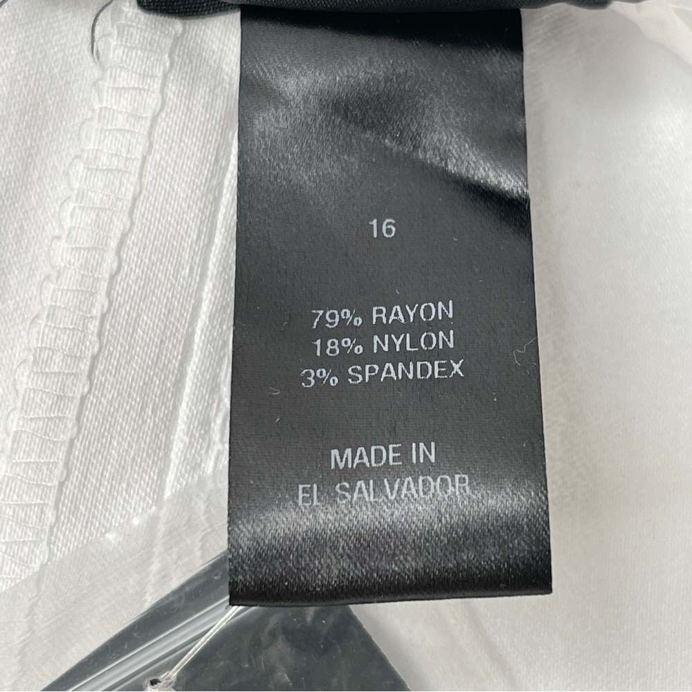 Lane Bryant White Straight Leg Pants Flat Front, New w/ Tags, Size 16 - Picture 7 of 10